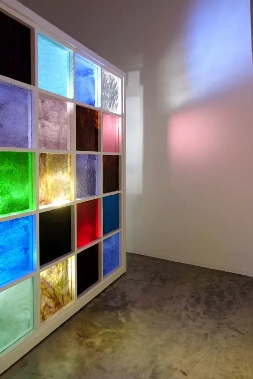 The stained glass wall seen from the side